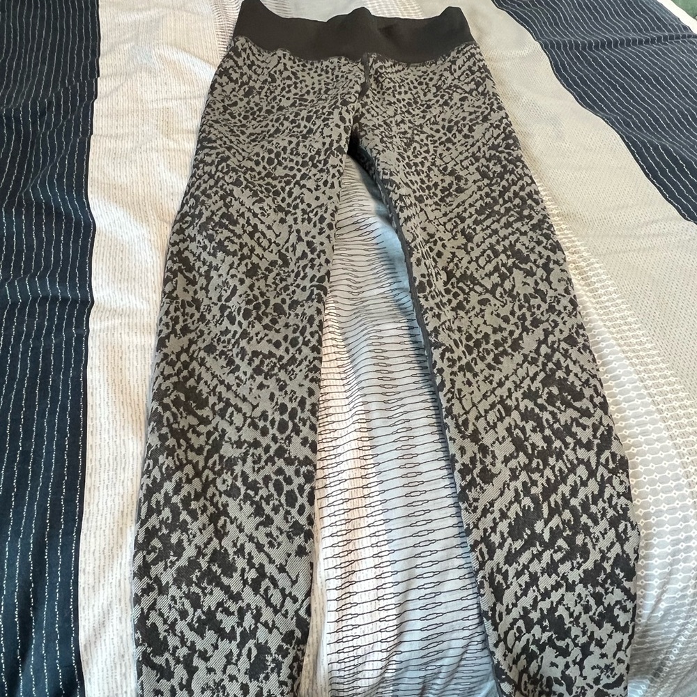 Aerie offline Leopard Print Leggings